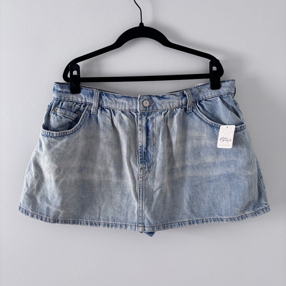 we the free - NWT demi denim skort mini skirt shorts light wash blue - Picture 2 of 8